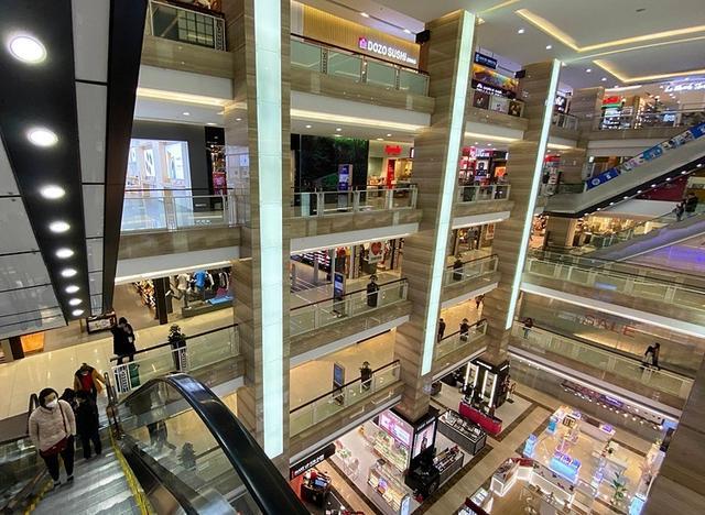 疫情下的越南首都 商場空蕩，旅游業(yè)遇寒冬